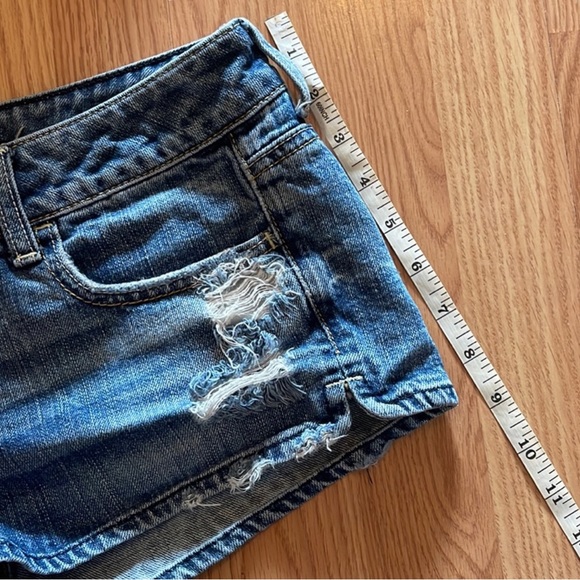 2 pair jeans shorts for 1 price!!!! American eagle & PINK - Picture 12 of 15